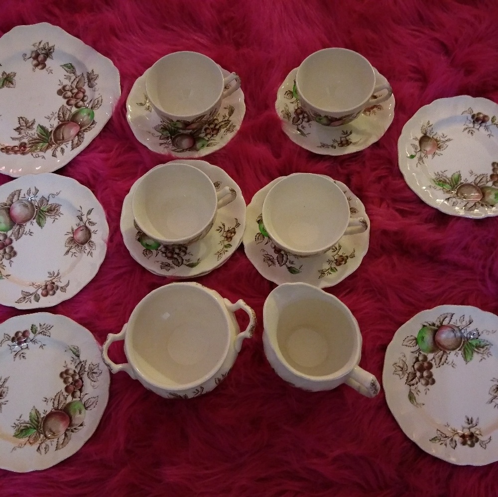Johnson Bros Harvest Time Set of Dishes From Eng.
